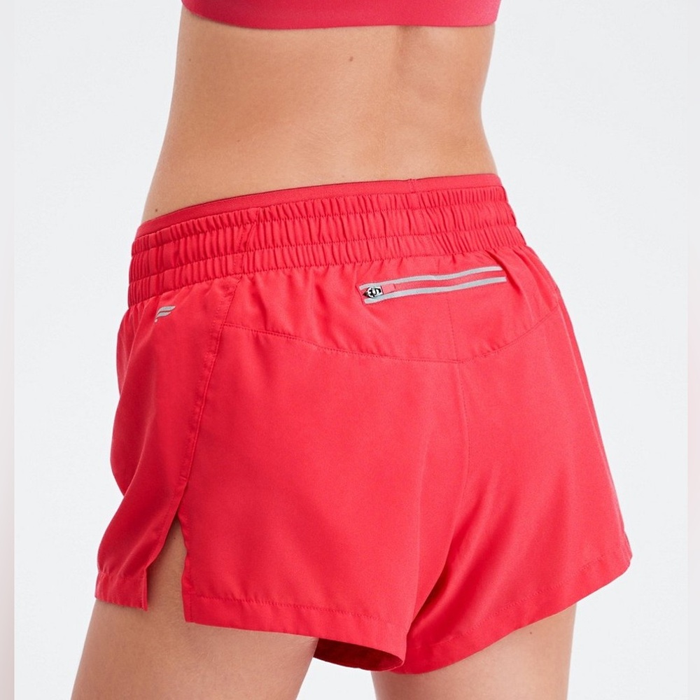 Fabletics Breathe Mid-Rise Shorts Size XS